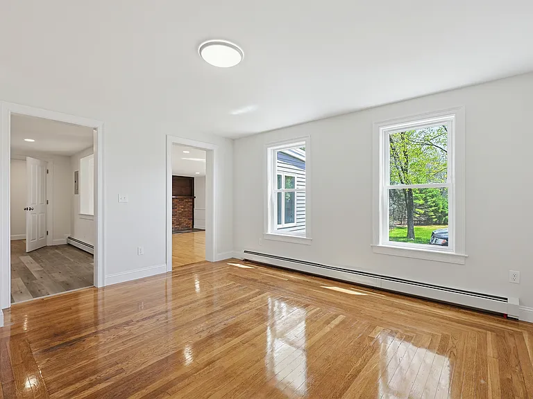 251 Lake St #1 — Photo 14