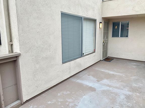 4th image of 1420 Cabrillo Park Dr APT E