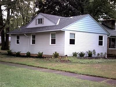 2nd image of 22880 Sycamore Dr