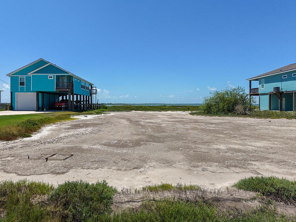 1st image of 74 Newcomb Beach Loop