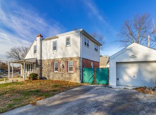 721 Cricket Ln, Aldan, PA 19018