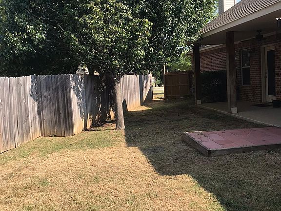 4th image of 2307 Birchbrook Ct