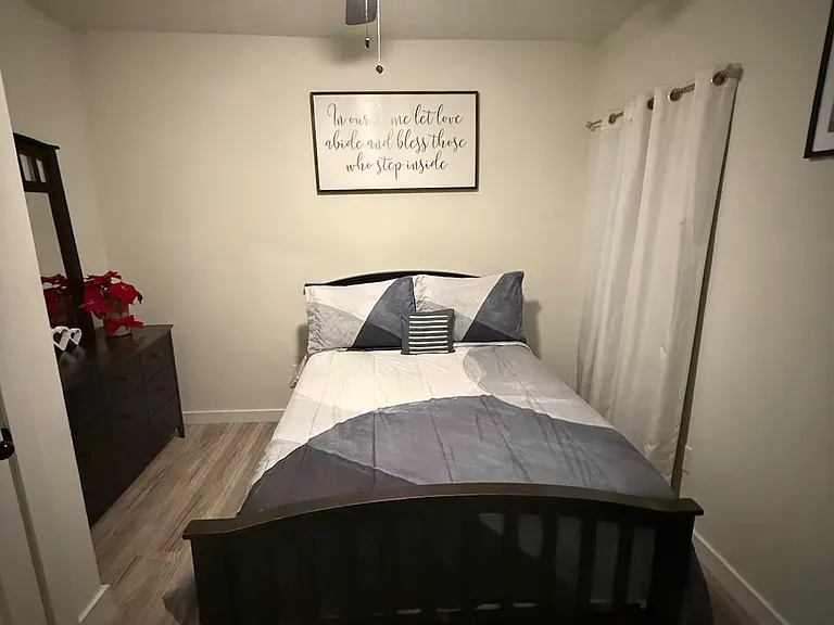 4613 Virginia Ln — Photo 10