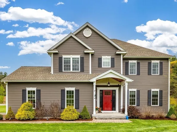 24 Kibbe Ln, Hampden, MA 01036