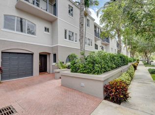 492 E Boca Raton Rd, Boca Raton, FL 33432