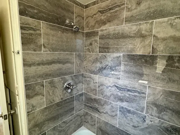 960 E Arroyo Ter #F, Alhambra, CA 91801