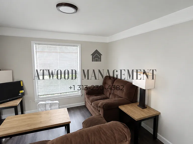 9078 Minock St — Photo 2