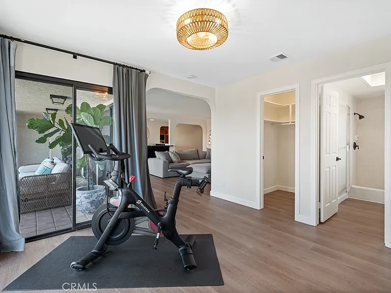 1150 W 13th St #306 — Photo 12