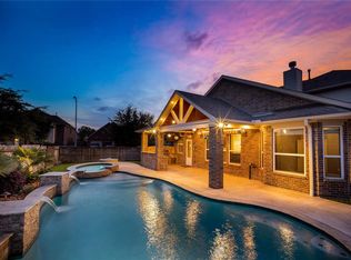 13106 Silhouette Bay Ct, Pearland, TX 77584