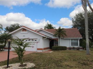 5921 San Michelle Dr, Sarasota, FL 34243