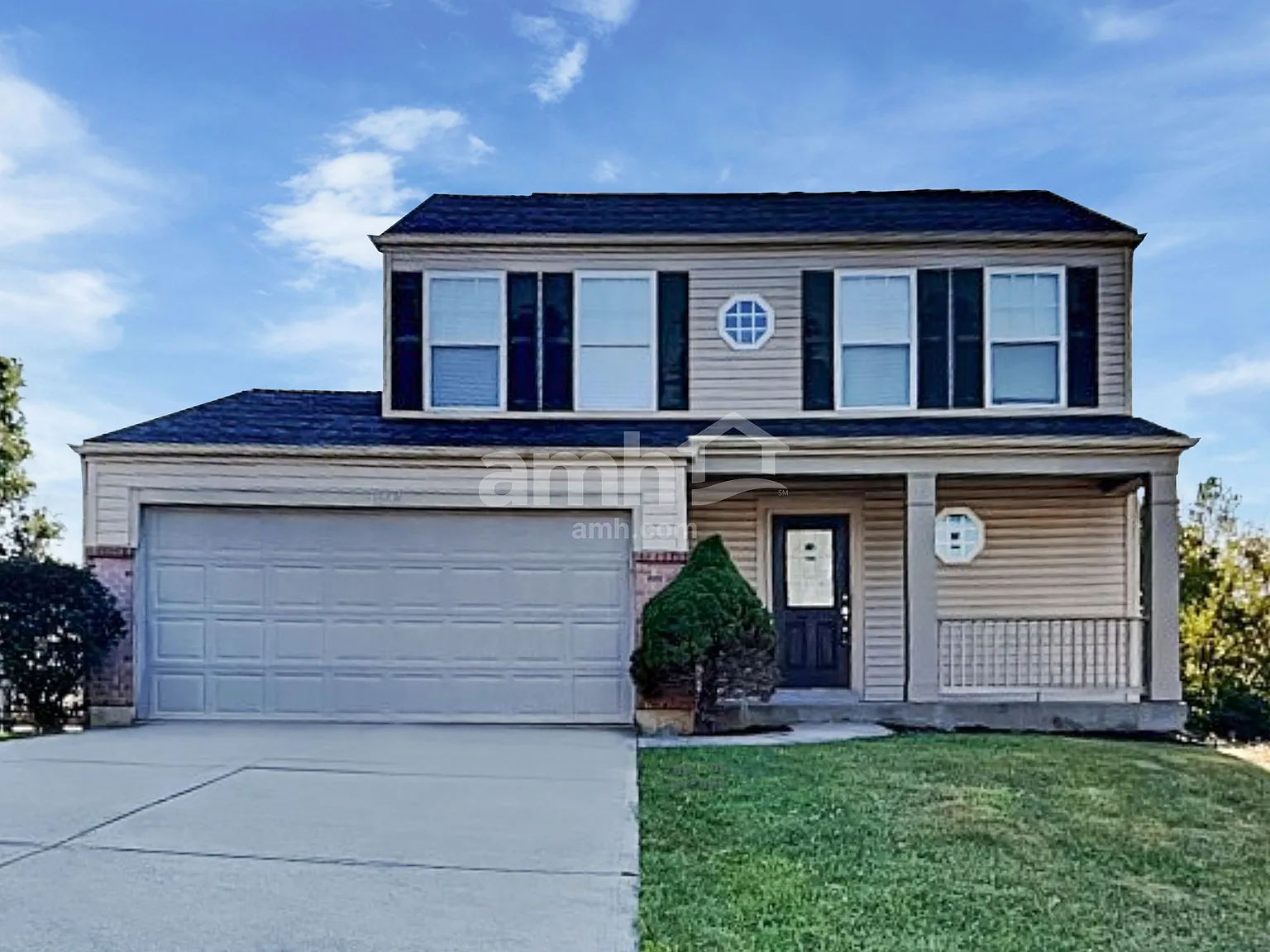 3 bed, 2.5 bath, 1437 sqft, $2,110 — Photo 1