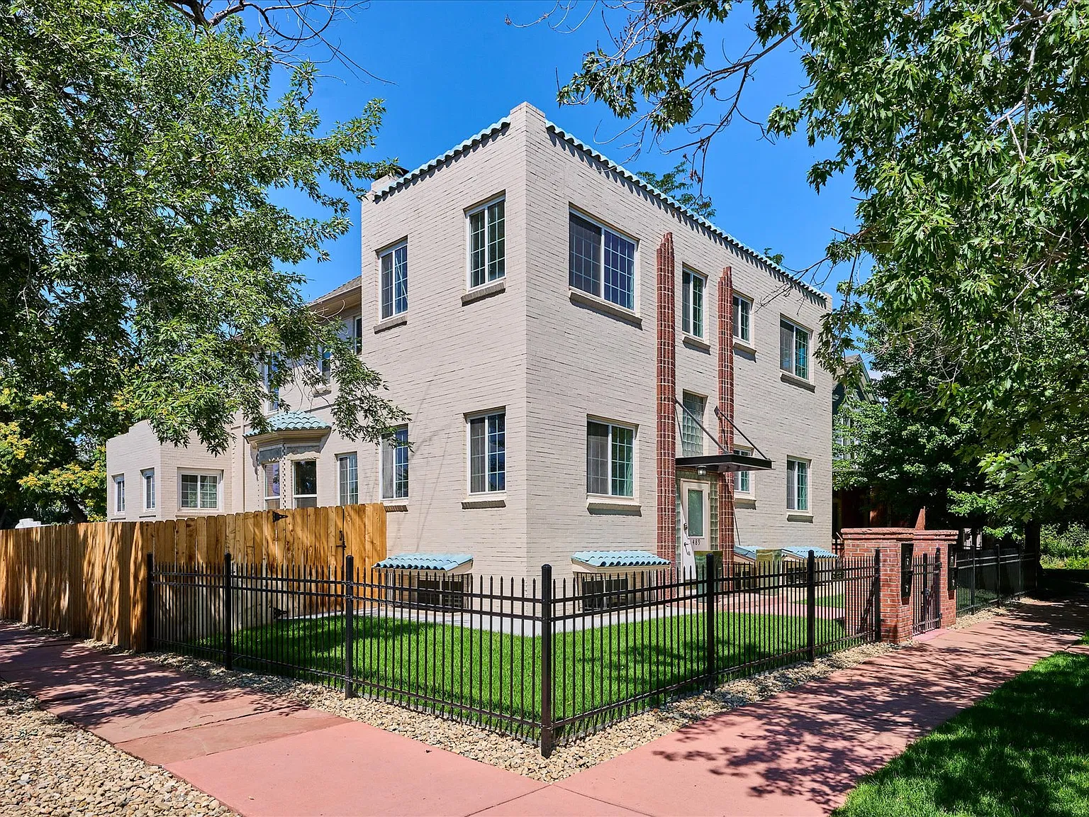 1 bed, 471 sqft, $1,400 — Photo 3
