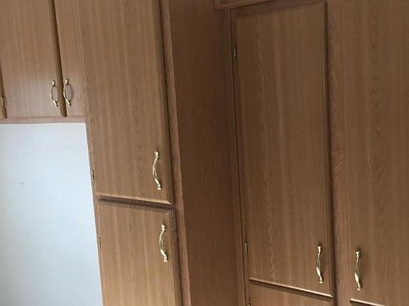 3rd image of 190 Lamoka Ave #2