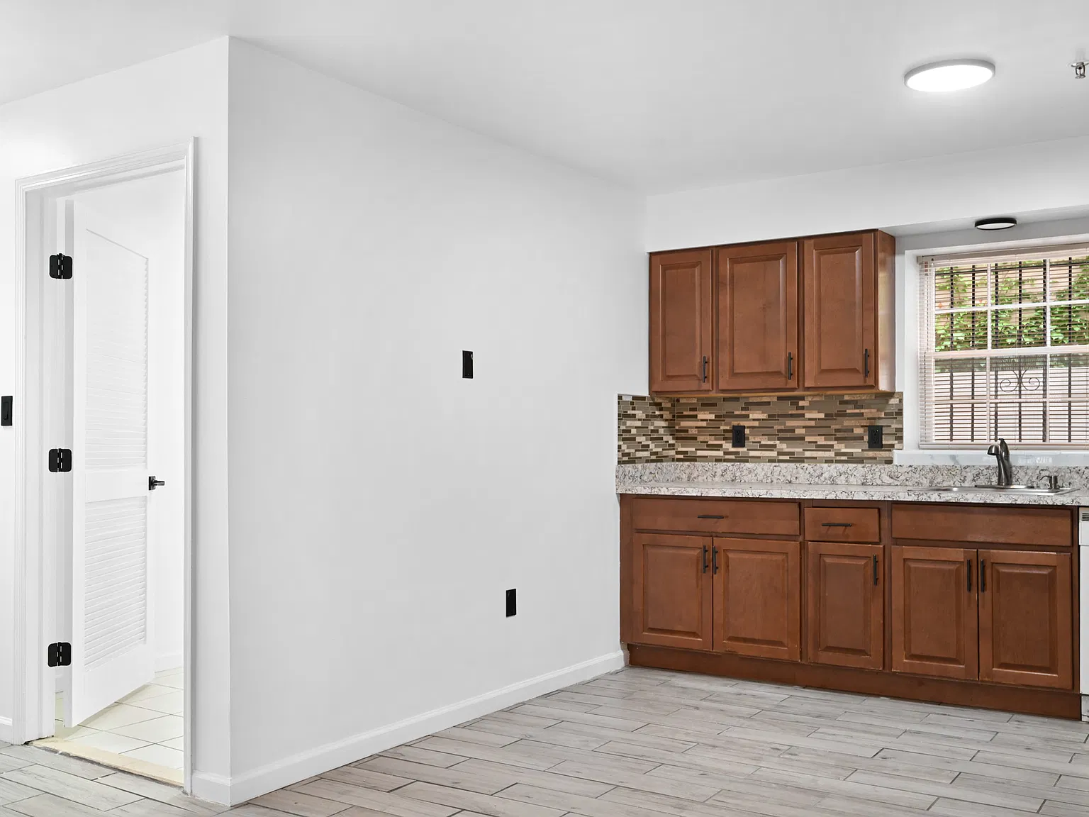 3 bed, $2,500 — Photo 3