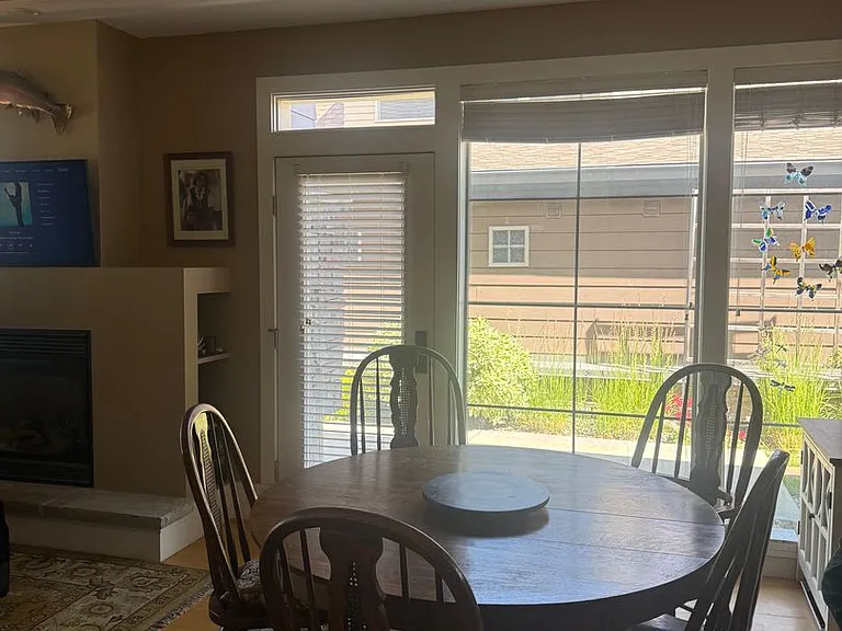 972 Knolls Dr — Photo 12