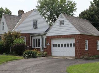 11 Windemere Dr, Shelby, OH 44875
