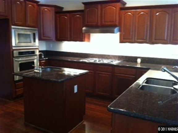 3rd image of 530 White Eagle Ln