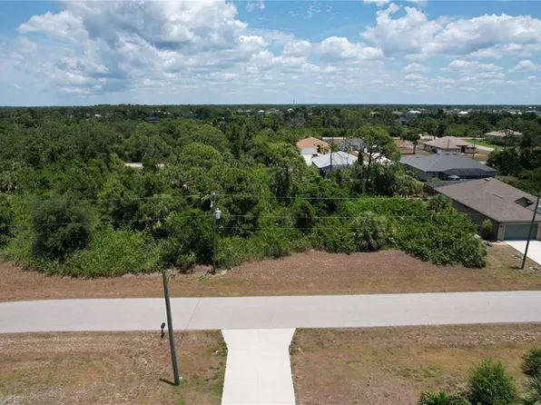 134 Yellow Pine Dr #33, Rotonda West, FL 33947