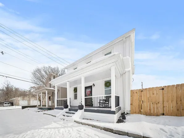 722 Buckhorn St, Ironton, OH 45638