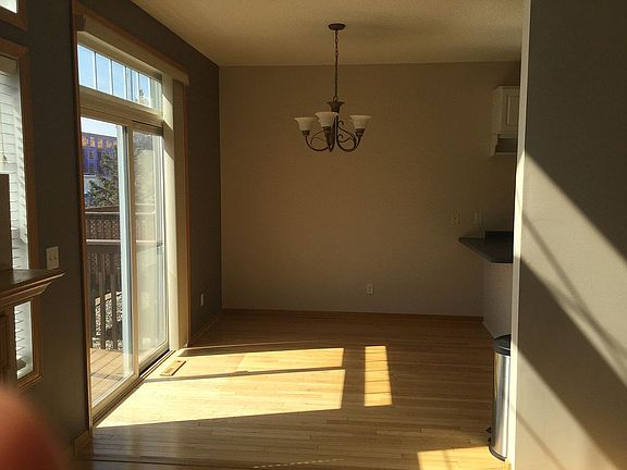 Dining off the kitchen