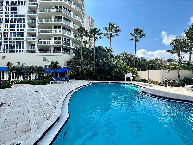 6001 N Ocean Dr #706 — Photo 40