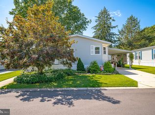 76 Garfield Pl, Williamstown, NJ 08094