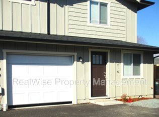 1416 Willow Ln, Grants Pass, OR 97527