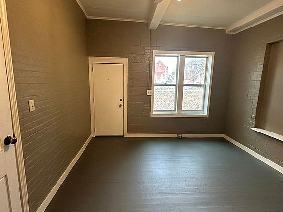 3rd image of 1415 Hampshire St #2