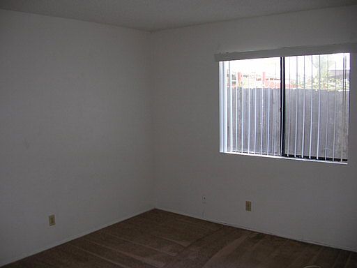 5th image of 4585 36th St APT 1