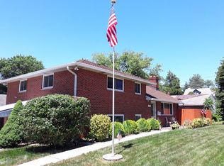 401 Fairview Rd, Woodlyn, PA 19094