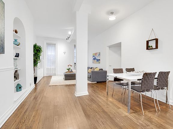 2nd image of 310 W 94th St APT 1A