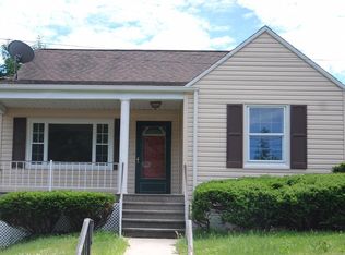 10 Lincoln St, Dallas, PA 18612