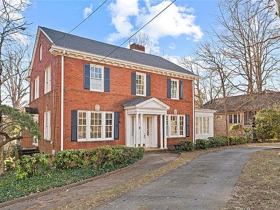 2nd image of 931 Briarcliff Rd