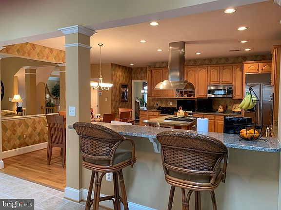 3rd image of 11761 Gailemont Ct