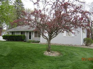 5087 Lewsinda Ave, Kalamazoo, MI 49009