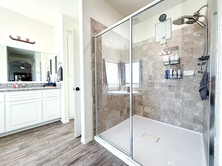 4158 W 27th Pl — Photo 27