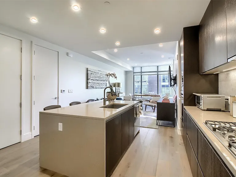 501 West Ave #1002 — Photo 12
