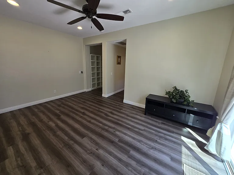 1057 Crows Nest Ct — Photo 6