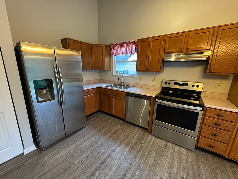 6947 Raritan Dr — Photo 5