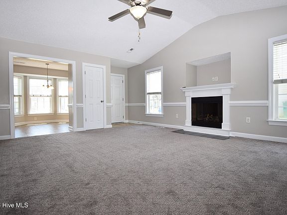 2nd image of 3616 Fescue Dr