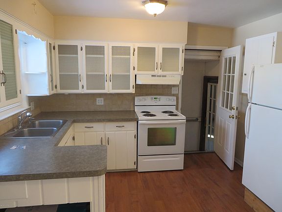 5th image of 509 Rose Park Dr