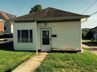 325 Duerr St, New Martinsville, WV 26155