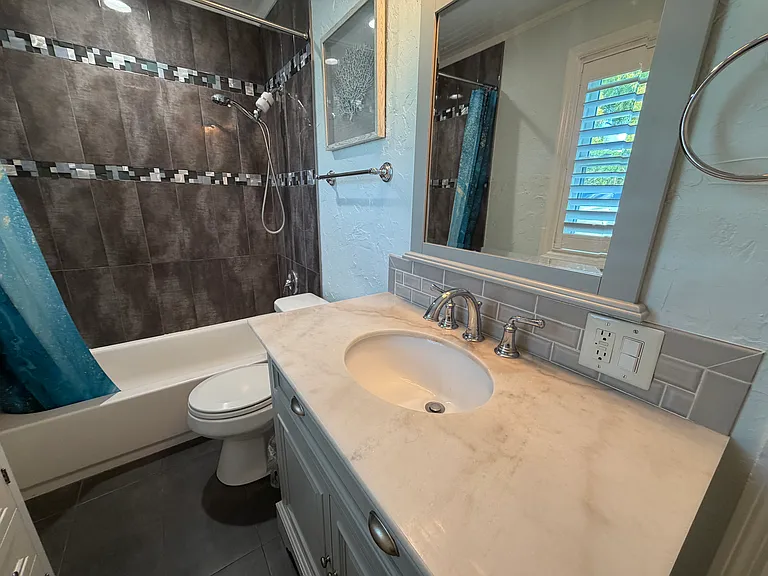 4985 Cobia Dr SE #A — Photo 8