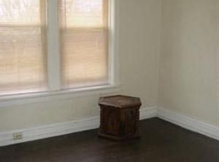 2845 Meramec St APT 1E, Saint Louis, MO 63118