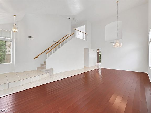 4th image of 9424 Rolling Ridge Ln