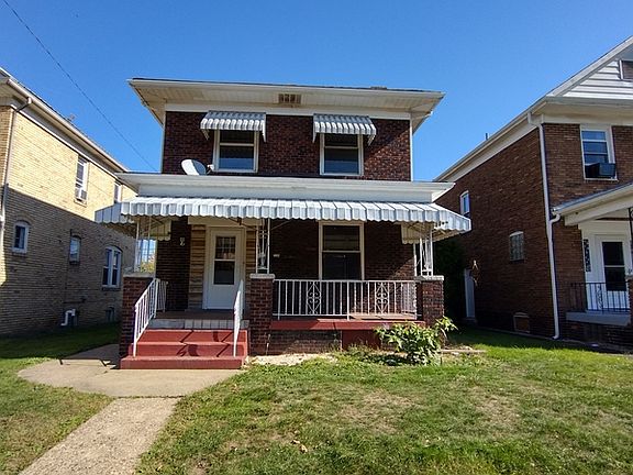2nd image of 726 Oakmont Ave