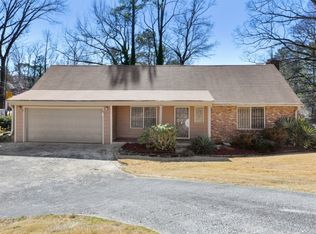 2956 Hogan Rd, East Pt, GA 30344