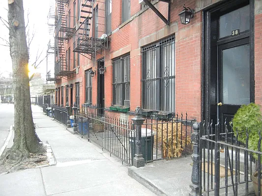 Rented by Brooklyn Heights Real Estate Inc | media 29