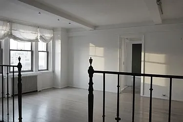 Rented by Domus Realty