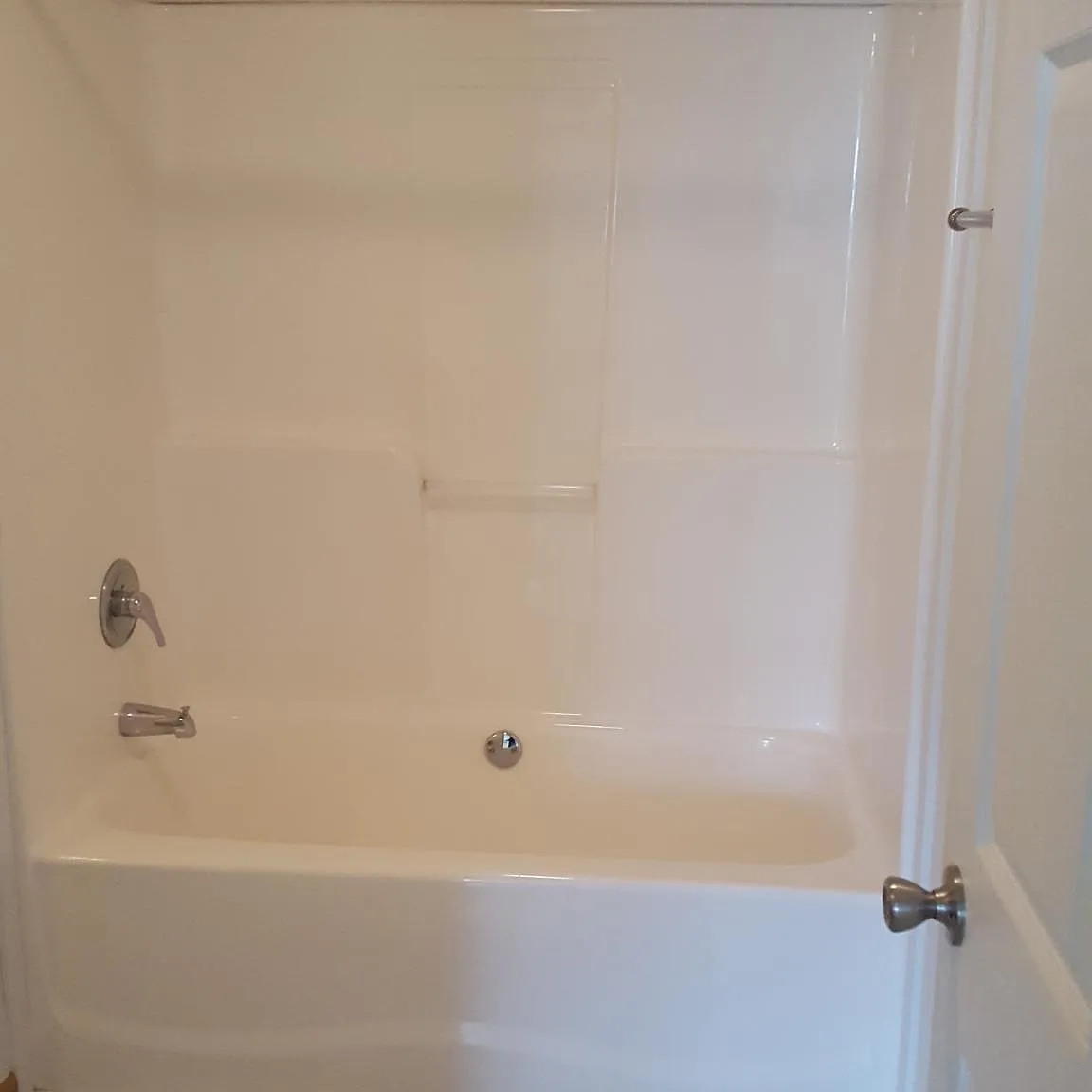 2 bed, 982 sqft, $1,000 — Photo 4